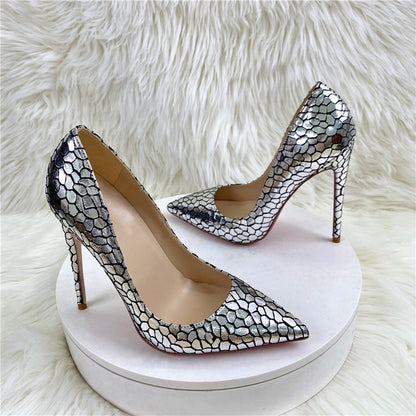 Silver stone patterned high heels, pointed toe thin heels, shallow cut single shoes