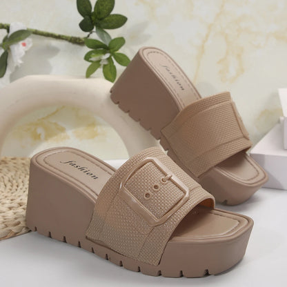 Sandals Summer 2024 New Women Slippers Wedges Platform Beach Flip Flops Trend High Heels Ladies Shoes Pumps Thick Slides